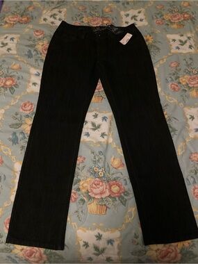 Dressbarn Black Straight Leg Jeans